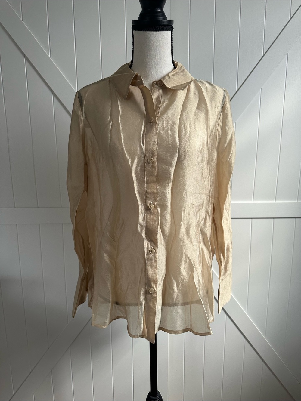 White House Black Market Champagne Sheer Button Down Blouse Size Small